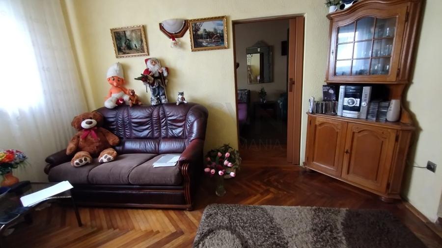 REA1028227 Apartament 3 camere I Radu Beller