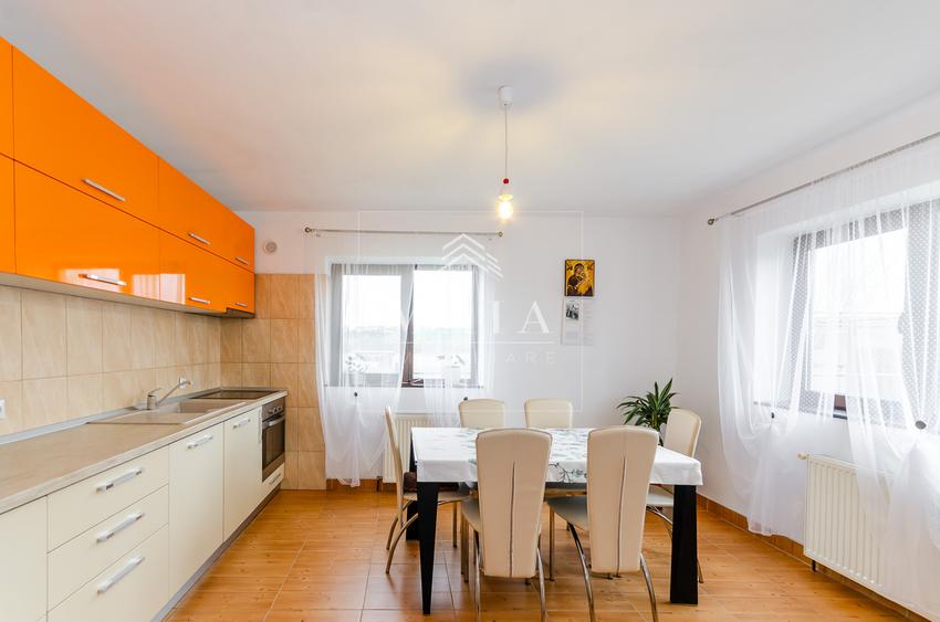 Comision 0%, Casa 5 camere, garaj, pivnita si curte libera 363mp, Turnisor