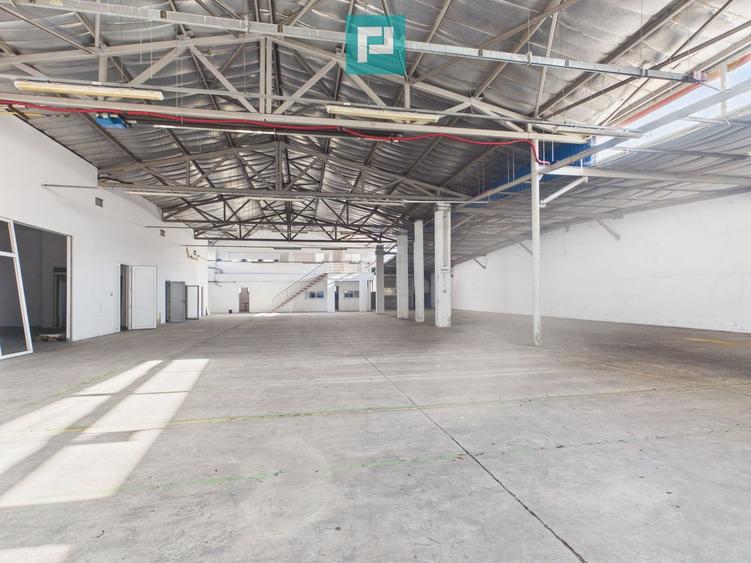Spațiu industrial de 1,255mp acces TIR