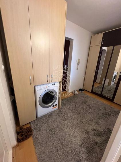 Apartament decomandat 2 camere-balcon-2 locuri parcare-Zona Pompieri