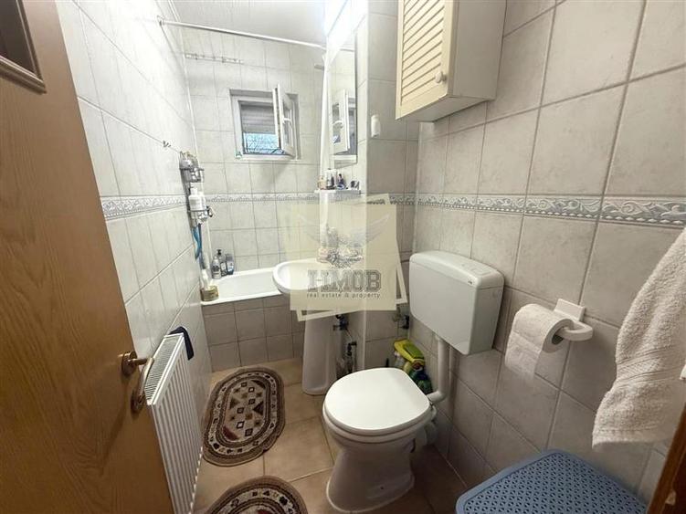 Apartament 3 camere etaj 1 in zona Vasile Aaron