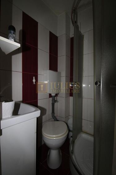 Garsoniera, zona Telegrafului, potrivit pentru o persoana sau cuplu.
