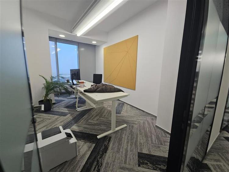 Inchiriere birouri - Sky Tower - 584 mp