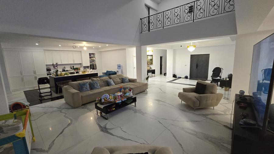 Casă 7 camere | 600 mp utili | 1.500 mp teren | Amber Gardens
