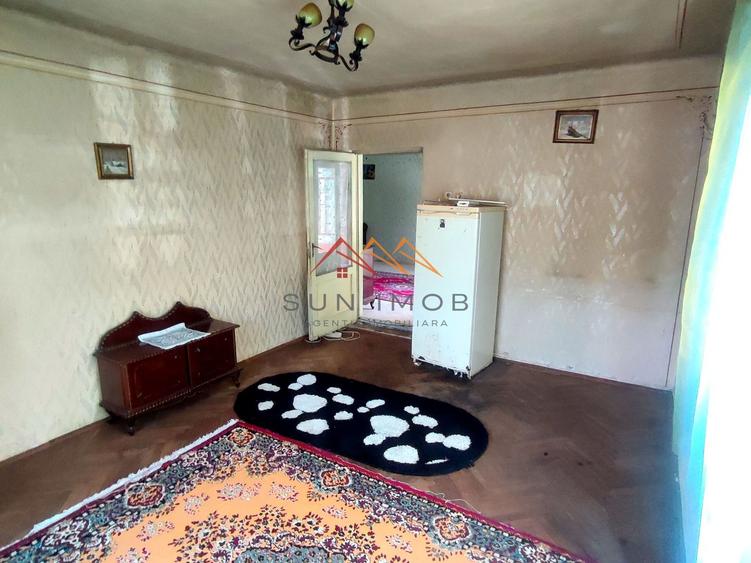 CASĂ DE VÂNZARE | 9 CAMERE | TEREN 1.135 MP | BĂICOI – ZONĂ CENTRALĂ