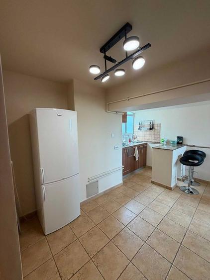 Vânzare Apartament 2 Camere Decomandat Unirii- Octavian Goga Bloc Monolit 2000