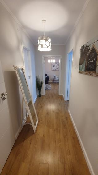 Direct proprietar 2 camere decomandat 54 mp renovat 7 min metrou Dristor