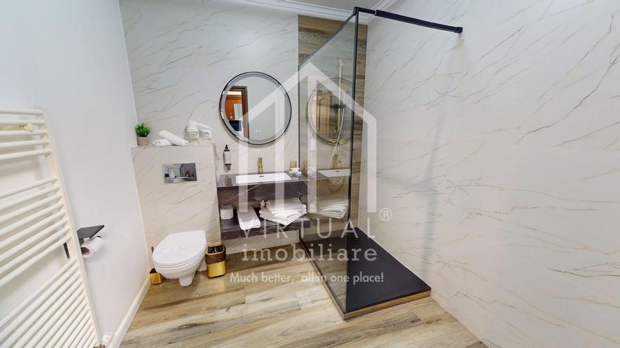 Investitia ideala - Pensiune, zona centrala - 14 camere, 2 apartamente