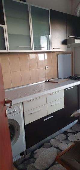 INCHIRIERE GARSONIERA RASARIT DE SOARE