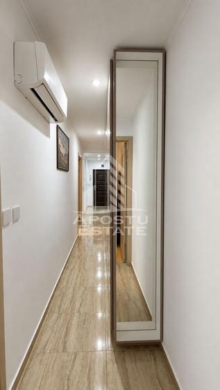 Apartament de vanzare cu 2 camere, zona Dambovita, Bloc cu lift