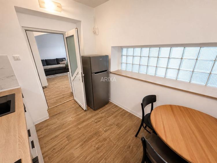 Garsoniera Studio Demisol Inalt Piata Victoriei Caderea Bastiliei - 11