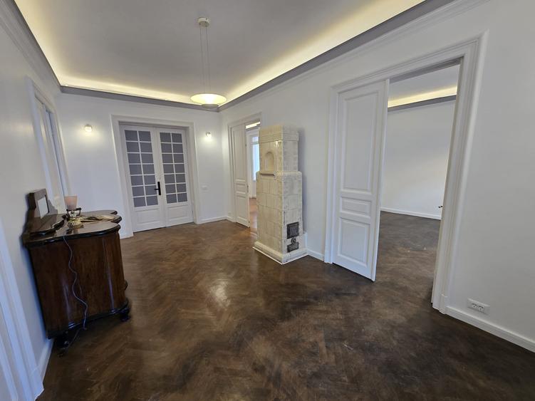 Apartament in vila, zona Dorobanti