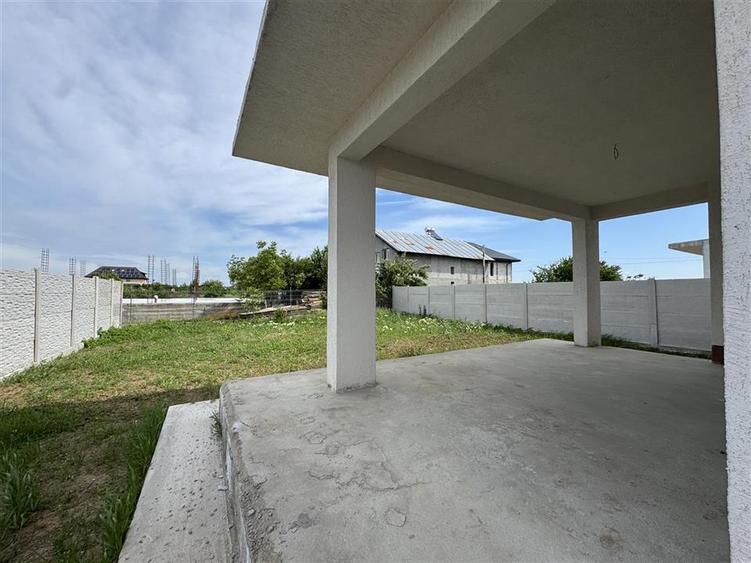 VANZARE VILA 7 CAMERE CIOROGARLA -DOMNESTI TOATE UTILITATILE