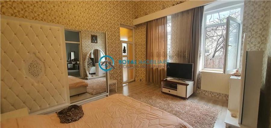 Royal Imobiliare - Vanzare casa zona Centrala