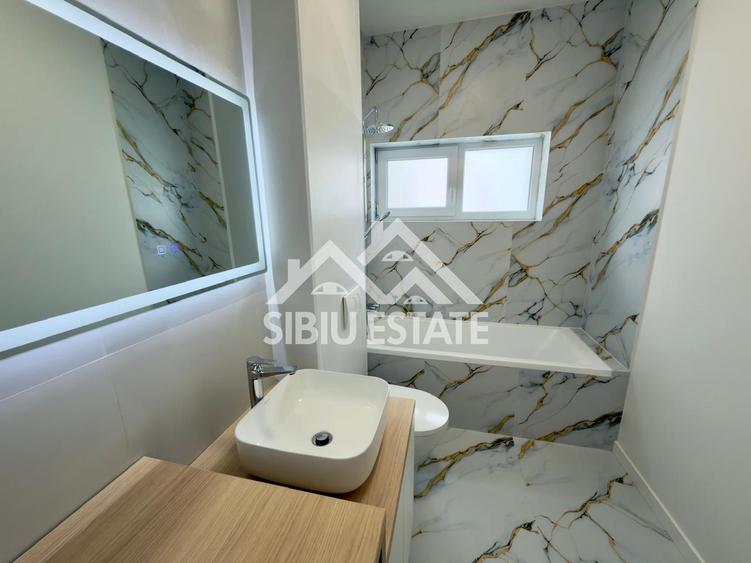Apartament 2 camere cu balcon de 7.29 mp, aer conditionat