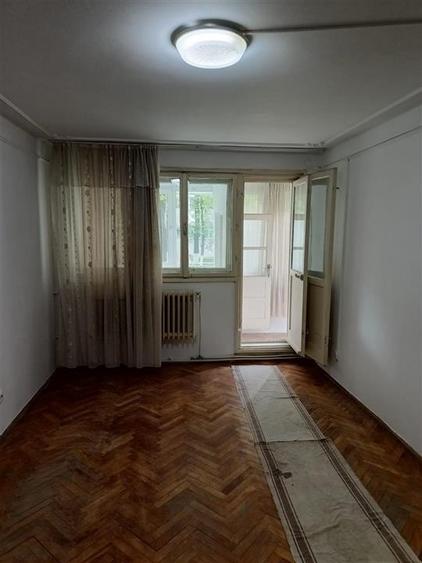 Apartament 2 camere Podu Roș (lângă Palas)