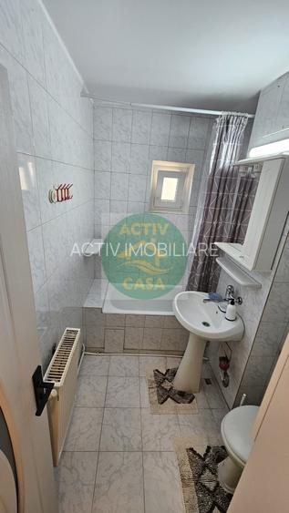 De inchiriat apartament 2 camere, etaj 1,zona Roman Voda - 4