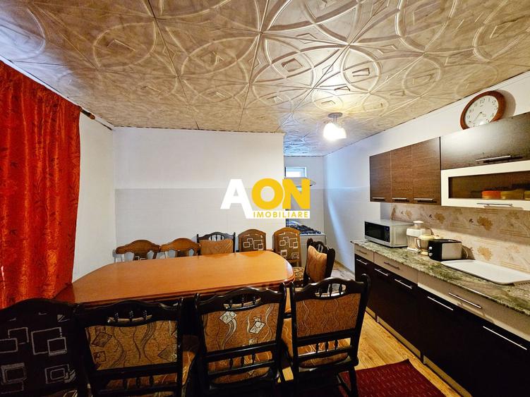 Casa locuibila cu 3 camere, cu pivnita, Cetate, zona Liceului Sportiv