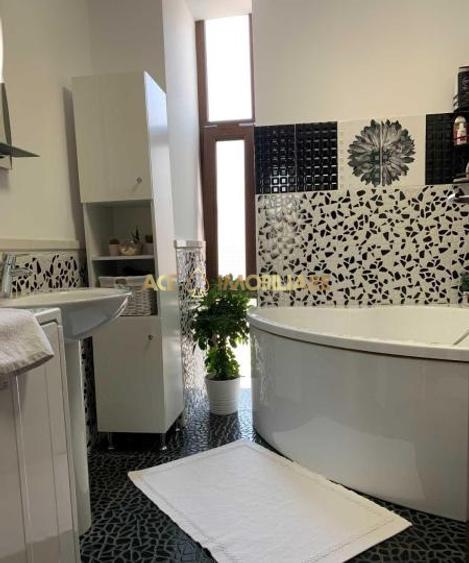 3 Camere de inchiriat | 13 Septembrie | Centrala | Mobilat |