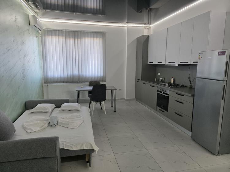 OCAZIE UNICĂ ÎN MAMAIA NORD – APARTAMENT LA PRIMA LINIE LA MARE – 95.900 €
