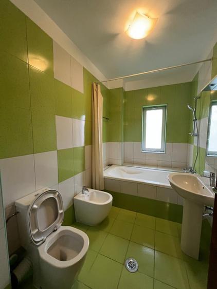 FLOREASCA VEDERE LAC FLOREASCA APARATMENT 4 CAMERE CLASIC | PARCARE