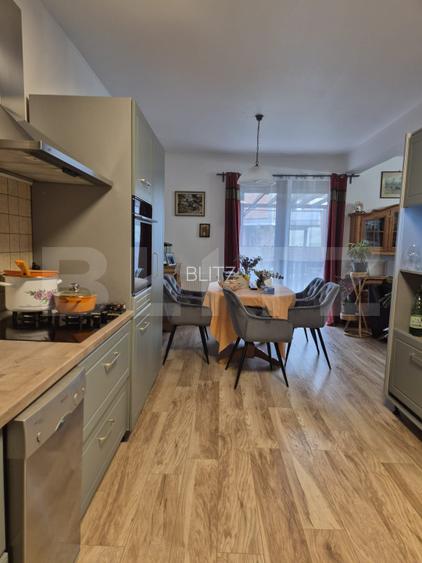 Vila superba de vanzare in Sangiorgiu, zona exclusivista - 2