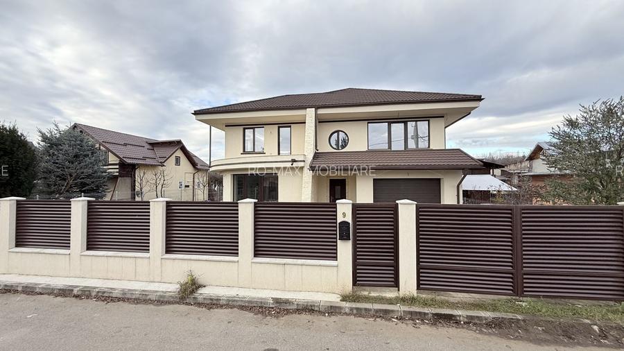 Vila Delux P+1 cu terasă și garaj + teren intravilan 783mp - 2
