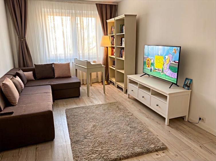 Apartament 3 camere, zona Crangasi / loc de parcare + centrala proprie