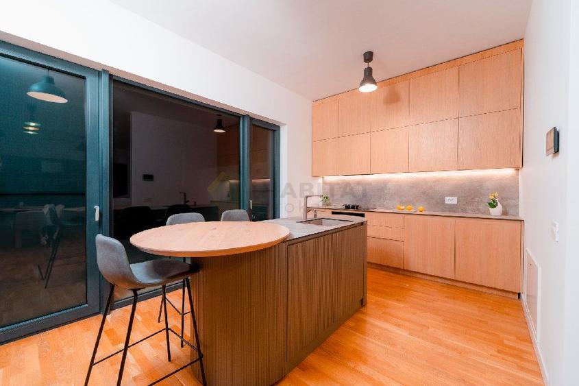 Vila 6 camere / Townhouse Avalon Estate