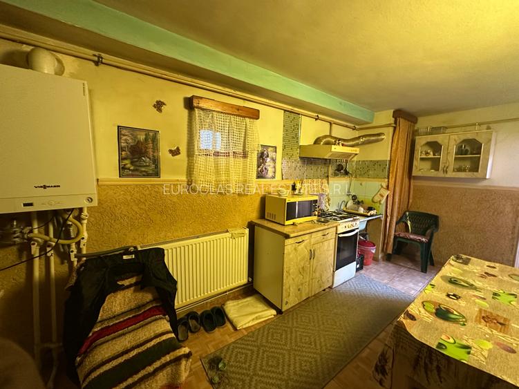 2 corpuri de casa - Centru - 137.000 euro(Cod E8+E10) - 16