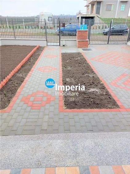 Duplex 5 cam si 2 bai, 300 teren, Beci, Lunca Cetatuii, Centura