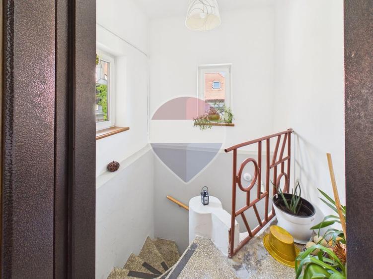 Apartament 2 camere în vilă istorică | Kiseleff | curte | 7 min metrou
