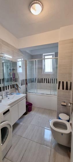 Apartament 3 camere mobilat si utilat complet str Maramures Parc Unirii
