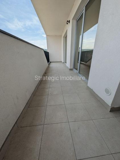 Apartament cu 3 camere, zona Eroilor, Floresti - 12