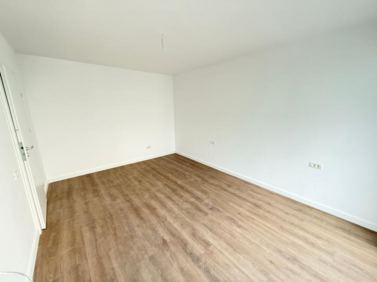 2 camere decomandate, bloc nou 2026, disponibil imediat - 13 septembrie