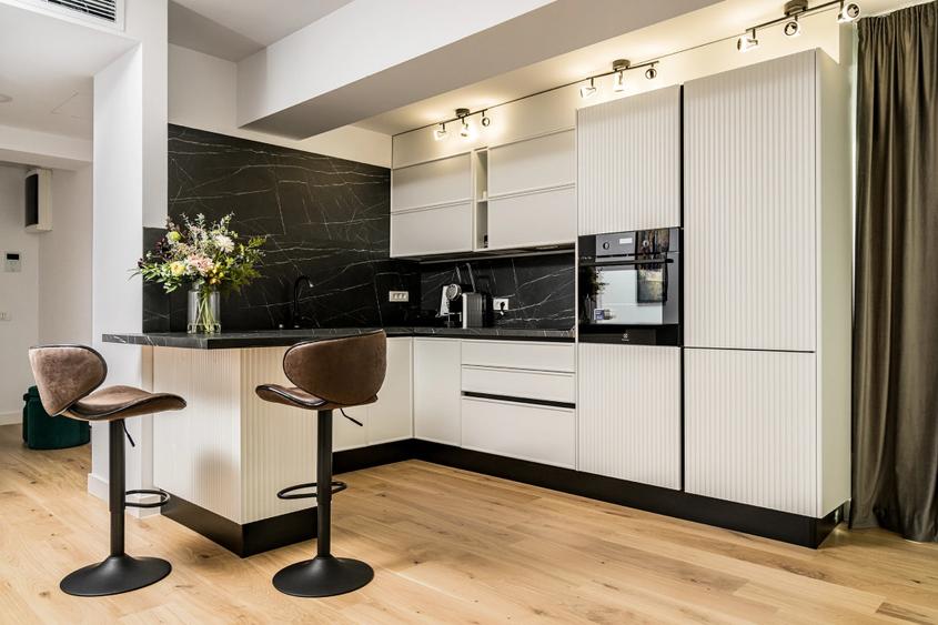 Apartament 3 camere Nord | complet mobilat | 2 parcari subterane