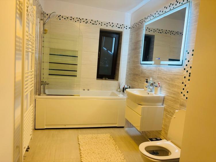 Vand casa Sânpetru Brașov