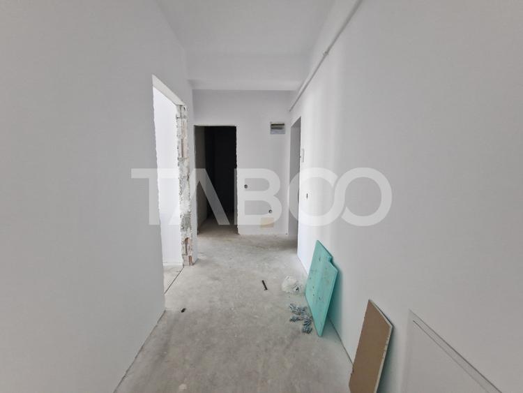 Apartament 66 mpu 3 camere balcon 21 mp si parcare Doamna Stanca