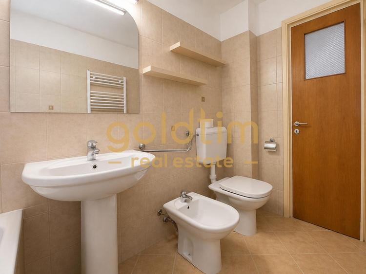 CALEA VICTORIEI/ RENOVAT INTEGRIAL/ PARCARE SI BOXA