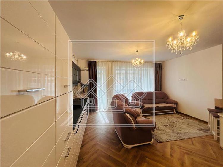 Ap la prima inchiriere, cu 3 camere, balcon, parcare subterana