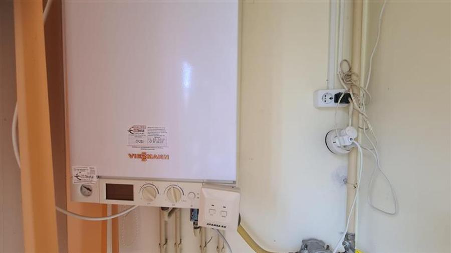 Apartament cu 2 camere mobilat, etaj 1, zona Sagului Turist