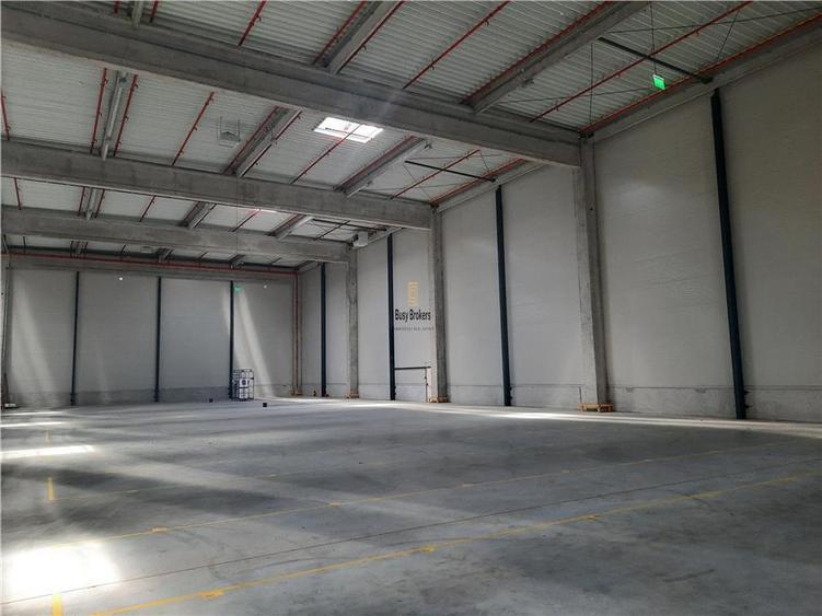 Spatii Industriale - 10000 mp - Logistica - Depozitare - Productie
