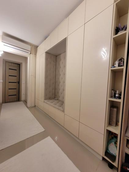TOMIS III - MACUL ROSU - 3 CAMERE DECOMANDAT - MOBILAT MODERN - -175000 E