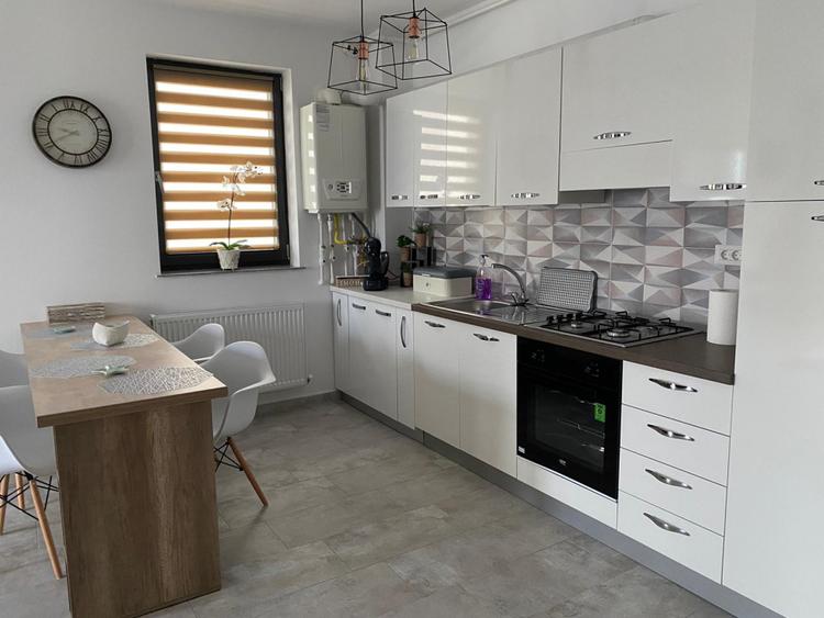 Apartament cu 2 camere Mamaia Nord/ Aproape de Mare/ Loc de Parcare