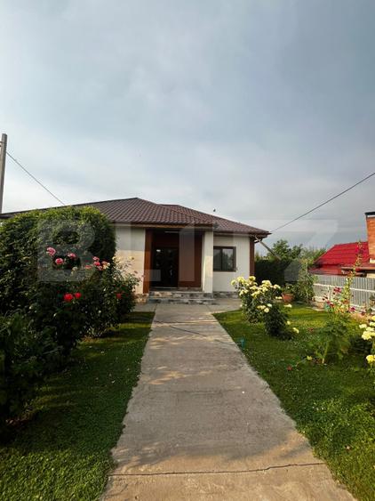 Casa de vanzare, 138 mp, zona Sendreni