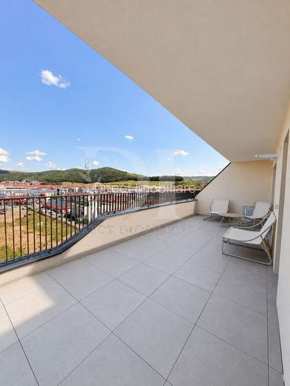 Apartament ultramodern / terasa de 35 mp / Zona Eroilor - 17