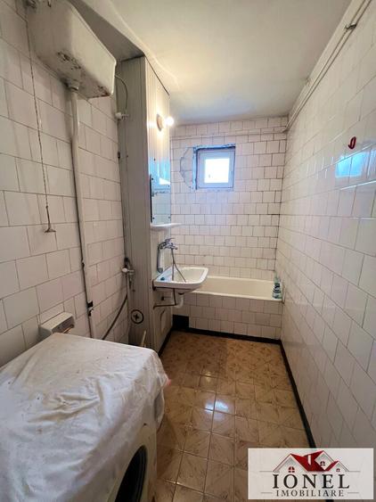Apartament patru camere de vanzare in Sebes