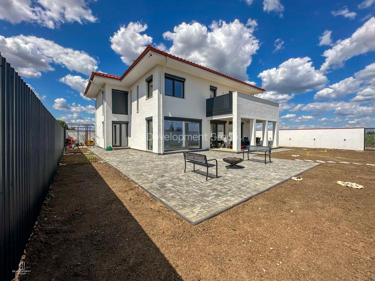 Smart Home 5 camere| Complet autonoma energetic | Langa Lac - 20