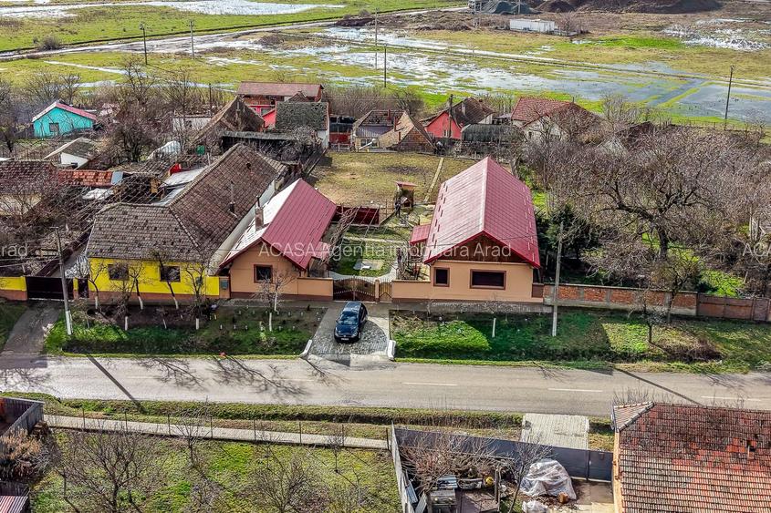 Casă în Vinga – restaurată Integral 2025 | 3 camere | utilități - 5