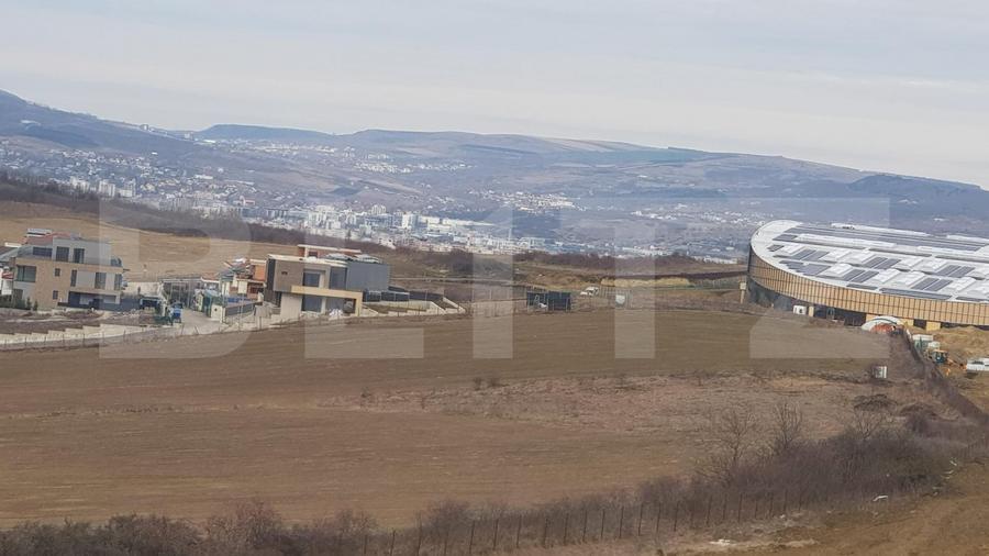 Teren intravilan de vanzare, 8.976 mp, zona Borhanci
